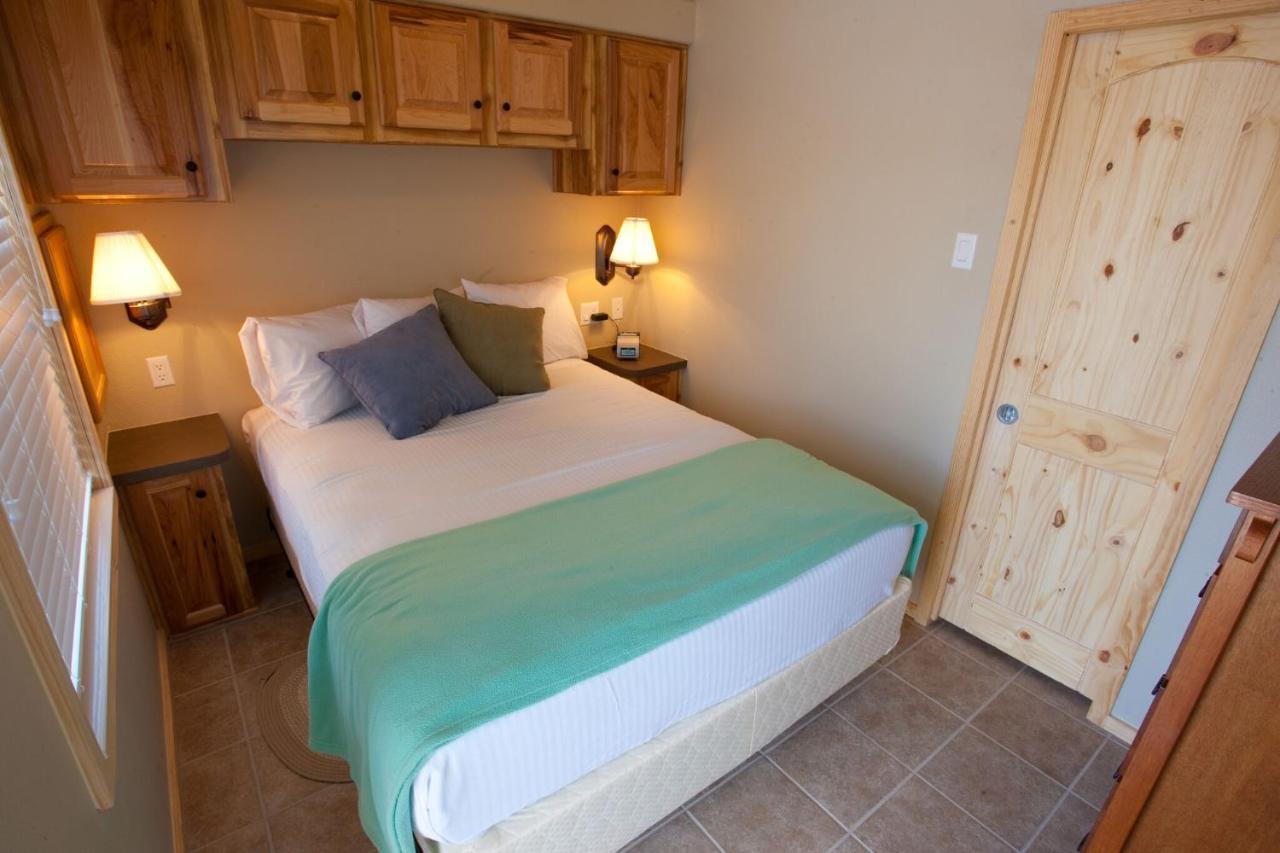 Catherine'S Landing Rv Resort Hot Springs Exterior photo